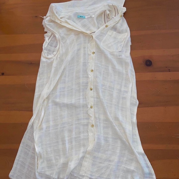 Beautiful Kimchi blue graduation sleeveless white dress button front long skirt - Picture 9 of 12